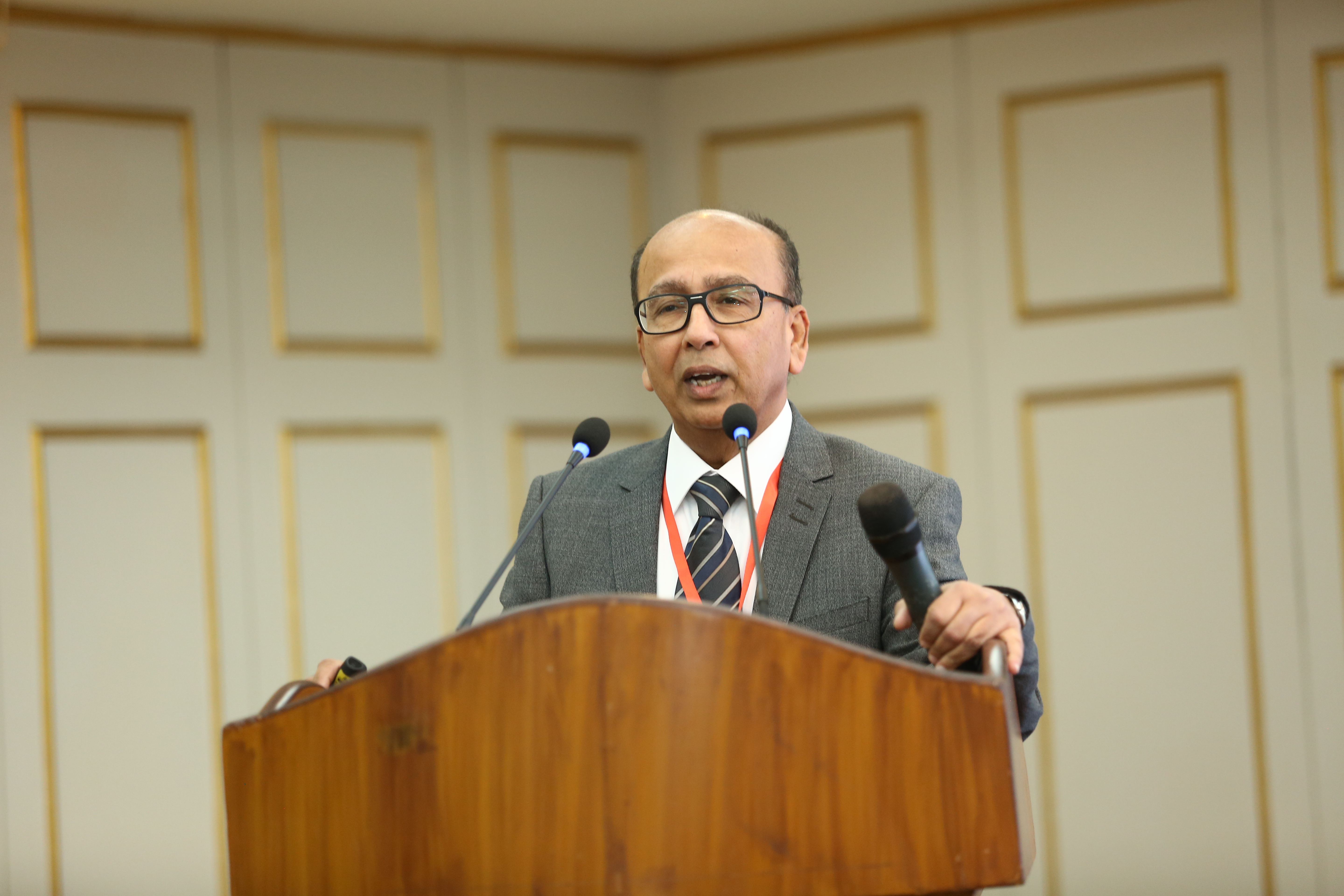 Prof. Dr. Fayyaz Ahmed